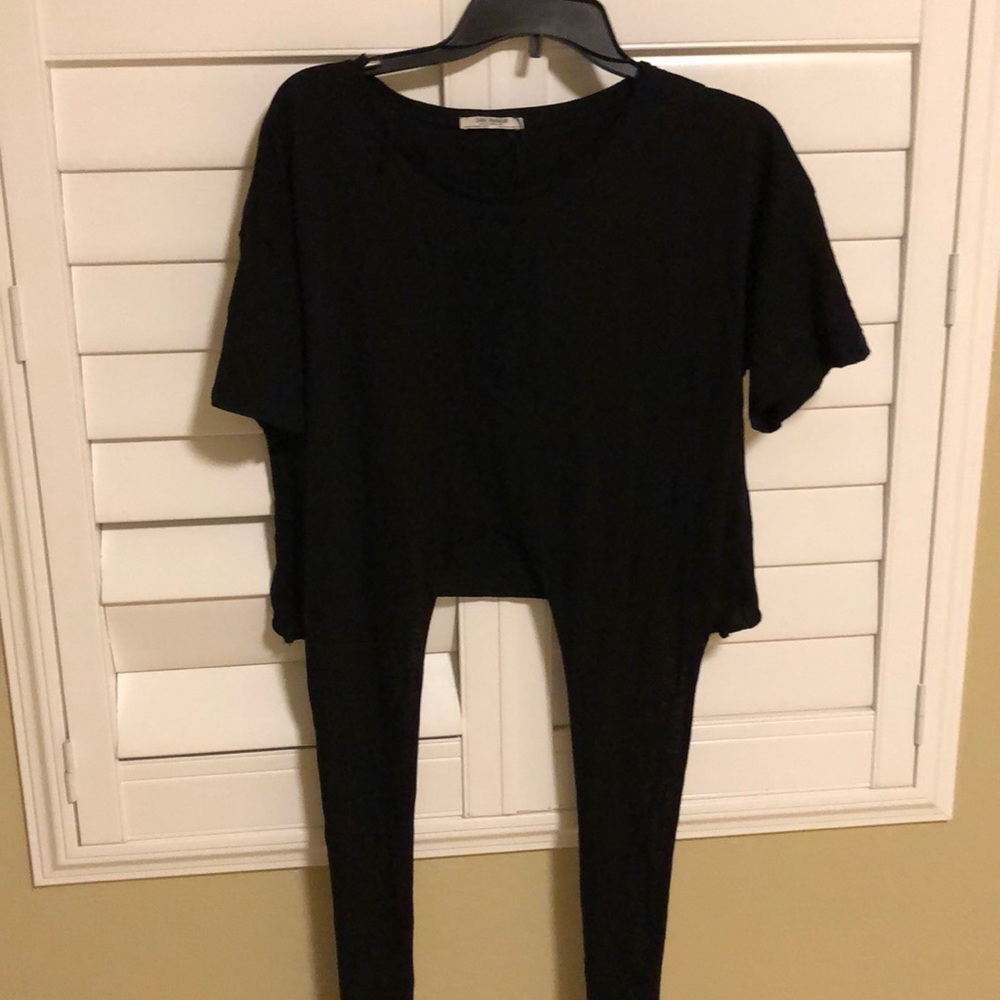Black polyester, crop top